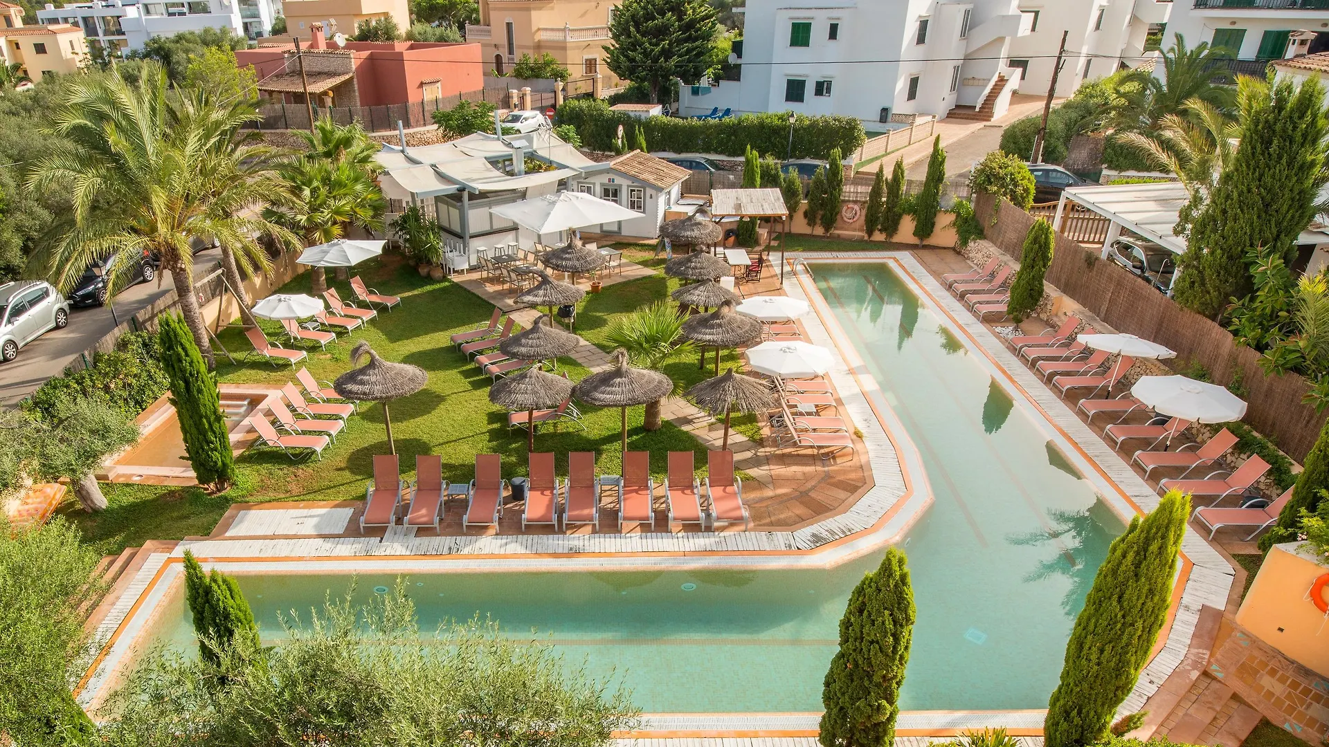 *** Aparthotel Apartamentos Playa Ferrera Cala Ferrera  Spain