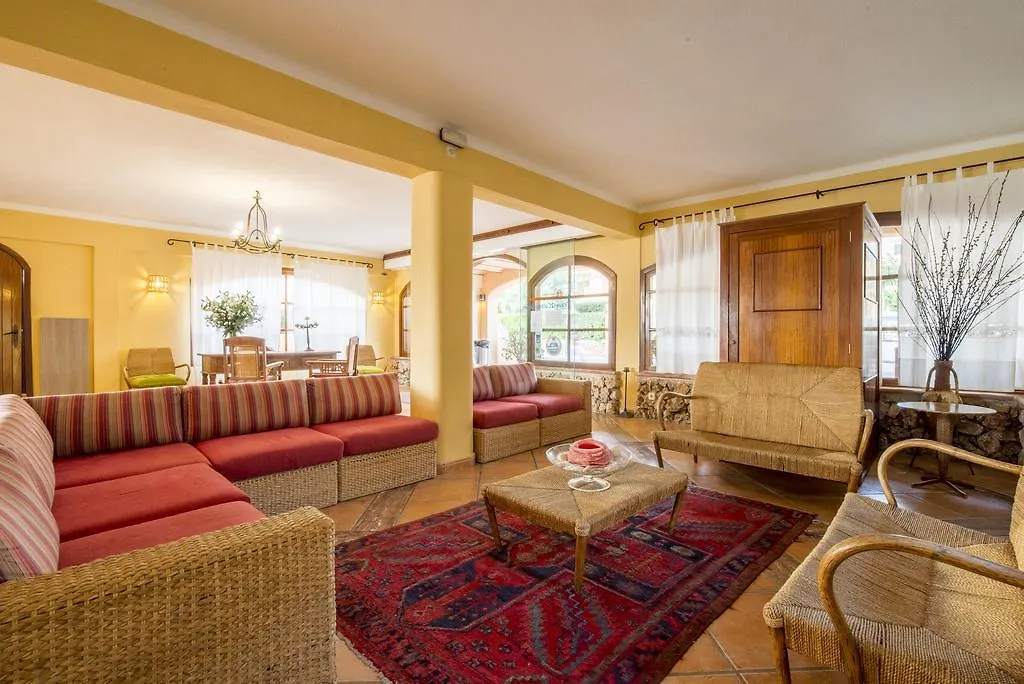 Apartamentos Playa Ferrera Cala Ferrera  Aparthotel