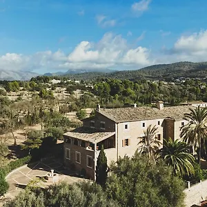 4* Hotel Estades