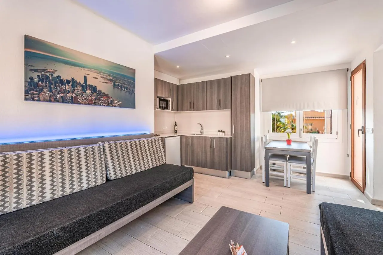 Aparthotel Apartamentos Playa Ferrera Cala Ferrera